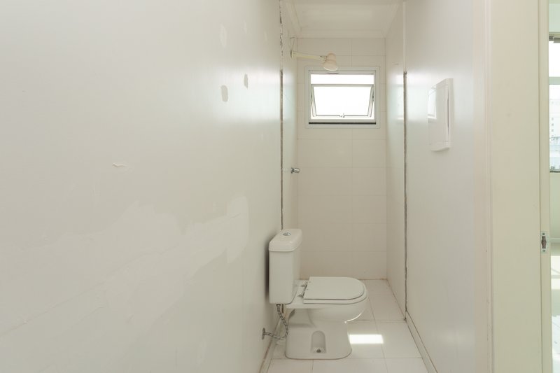 R$ 760.000 - COBERTURA DUPLEX - 157M2 - 2 DORM - SU&Iacute;TE - TERRA&Ccedil;O - 2 VAGAS Rua Domingos Rubbo Porto Alegre - 