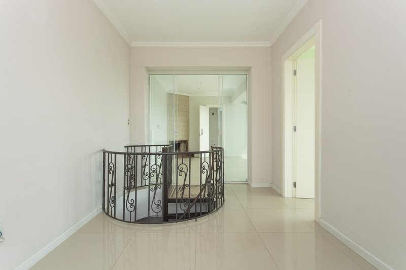 R$ 760.000 - COBERTURA DUPLEX - 157M2 - 2 DORM - SU&Iacute;TE - TERRA&Ccedil;O - 2 VAGAS Rua Domingos Rubbo Porto Alegre - 