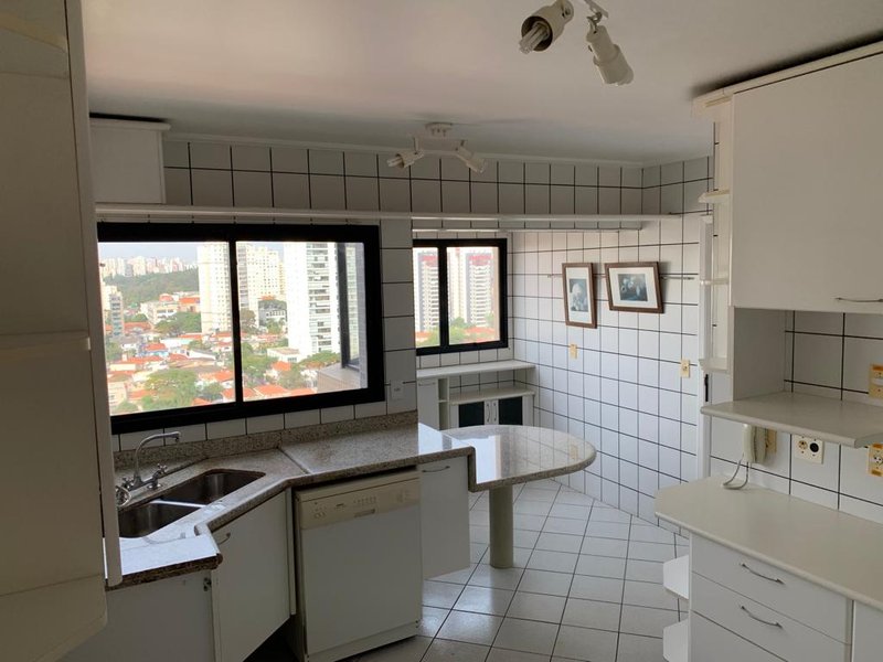 ALUGO LINDO APARTAMENTO &ndash; 130M2 &ndash; 3 QUARTOS &ndash; 2 VAGAS &ndash; ANDAR ALTO Rua Doutor José Áureo Bustamante São Paulo - 