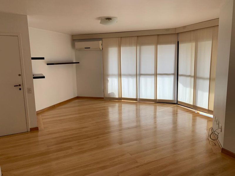 ALUGO LINDO APARTAMENTO &ndash; 130M2 &ndash; 3 QUARTOS &ndash; 2 VAGAS &ndash; ANDAR ALTO Rua Doutor José Áureo Bustamante São Paulo - 