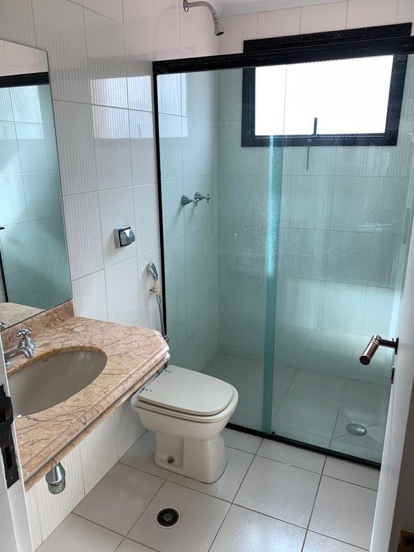 ALUGO LINDO APARTAMENTO &ndash; 130M2 &ndash; 3 QUARTOS &ndash; 2 VAGAS &ndash; ANDAR ALTO Rua Doutor José Áureo Bustamante São Paulo - 