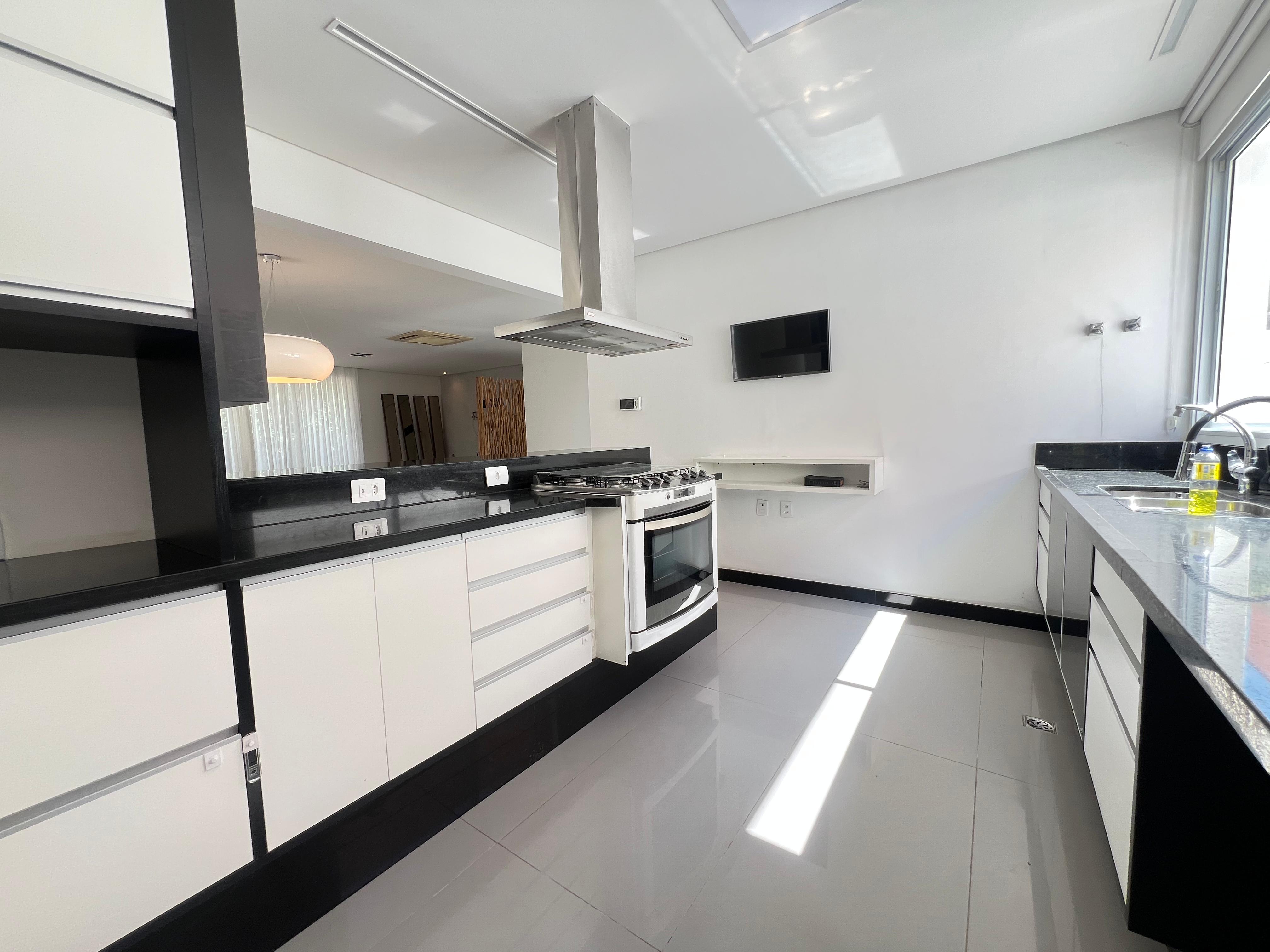 Casa com 4 dormit&oacute;rios,418 m&sup2; - Condom&iacute;nio Belvedere II - Votorantim - SP Residencial Belvedere II Votorantim - 