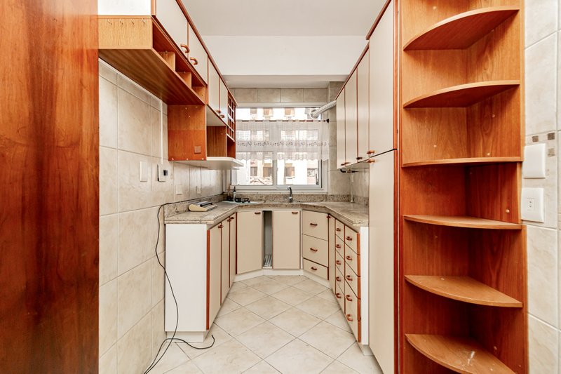 R$ 720.000 - COBERTURA DUPLEX - 124M2 - 1 DORM - SU&Iacute;TE - TERRA&Ccedil;O - 1 VAGA Rua General João Telles Porto Alegre - 