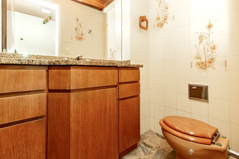 R$ 720.000 - COBERTURA DUPLEX - 124M2 - 1 DORM - SU&Iacute;TE - TERRA&Ccedil;O - 1 VAGA Rua General João Telles Porto Alegre - 