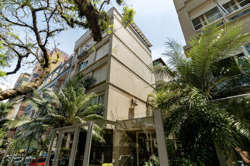R$ 720.000 - COBERTURA DUPLEX - 124M2 - 1 DORM - SU&Iacute;TE - TERRA&Ccedil;O - 1 VAGA Rua General João Telles Porto Alegre - 