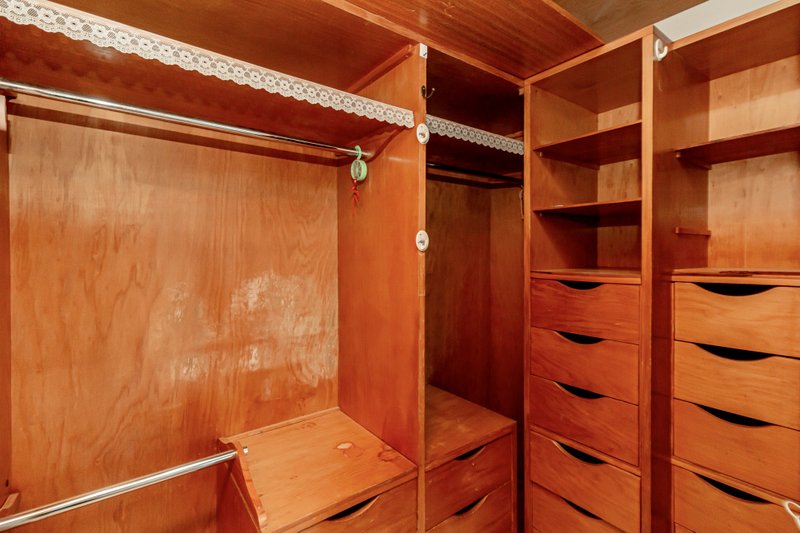 R$ 720.000 - COBERTURA DUPLEX - 124M2 - 1 DORM - SU&Iacute;TE - TERRA&Ccedil;O - 1 VAGA Rua General João Telles Porto Alegre - 