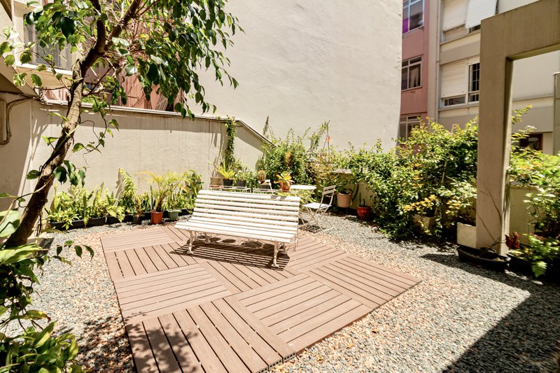 R$ 720.000 - COBERTURA DUPLEX - 124M2 - 1 DORM - SU&Iacute;TE - TERRA&Ccedil;O - 1 VAGA Rua General João Telles Porto Alegre - 