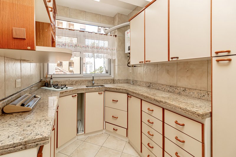 R$ 720.000 - COBERTURA DUPLEX - 124M2 - 1 DORM - SU&Iacute;TE - TERRA&Ccedil;O - 1 VAGA Rua General João Telles Porto Alegre - 