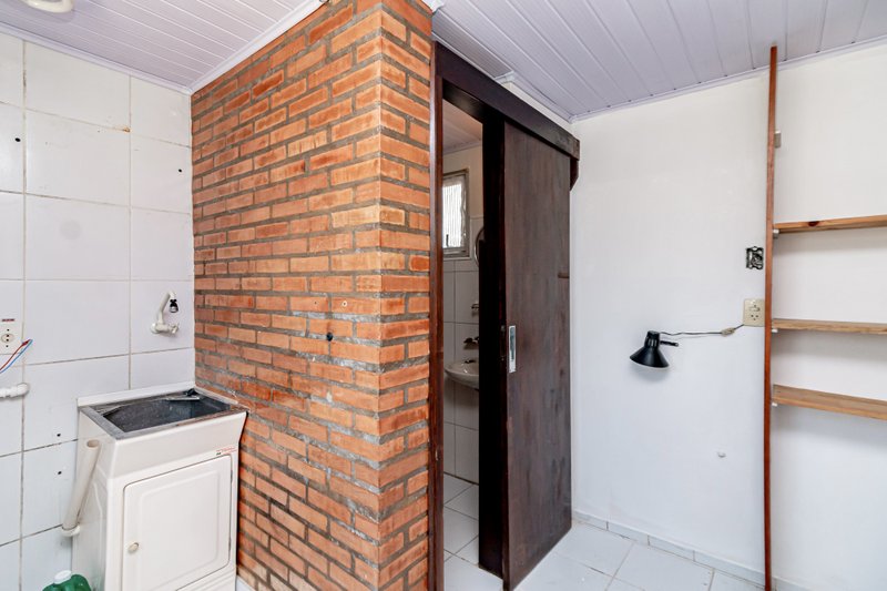 R$ 720.000 - COBERTURA DUPLEX - 124M2 - 1 DORM - SU&Iacute;TE - TERRA&Ccedil;O - 1 VAGA Rua General João Telles Porto Alegre - 