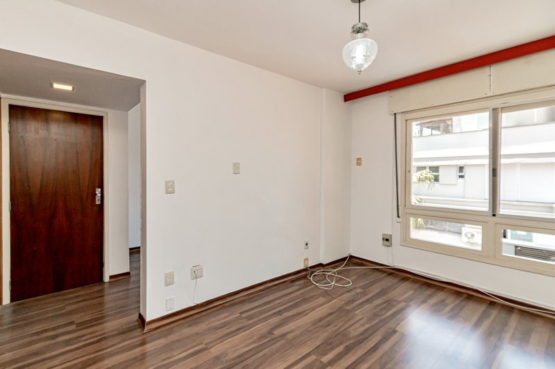 R$ 720.000 - COBERTURA DUPLEX - 124M2 - 1 DORM - SU&Iacute;TE - TERRA&Ccedil;O - 1 VAGA Rua General João Telles Porto Alegre - 