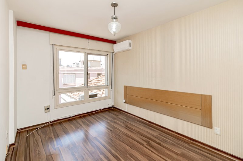 R$ 720.000 - COBERTURA DUPLEX - 124M2 - 1 DORM - SU&Iacute;TE - TERRA&Ccedil;O - 1 VAGA Rua General João Telles Porto Alegre - 