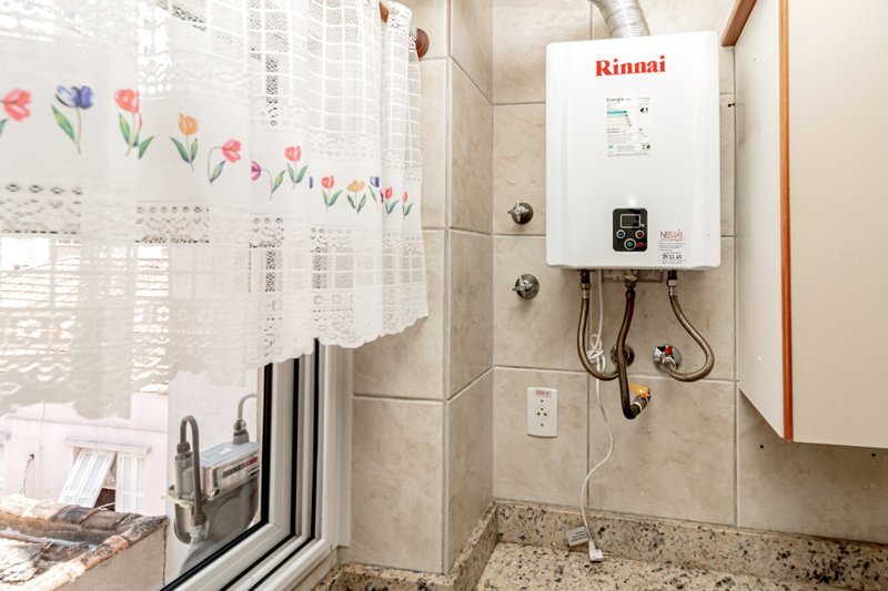 R$ 720.000 - COBERTURA DUPLEX - 124M2 - 1 DORM - SU&Iacute;TE - TERRA&Ccedil;O - 1 VAGA Rua General João Telles Porto Alegre - 