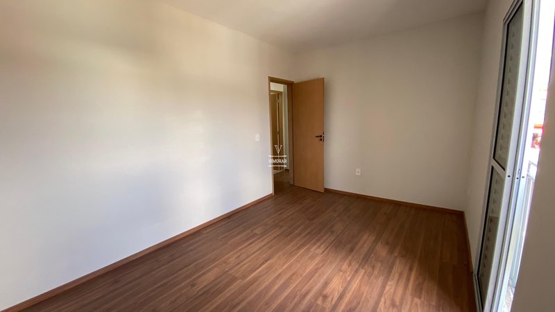 Sobrado 2 dormit&oacute;rios + 2 vagas de garagem  Itaquaquecetuba - 