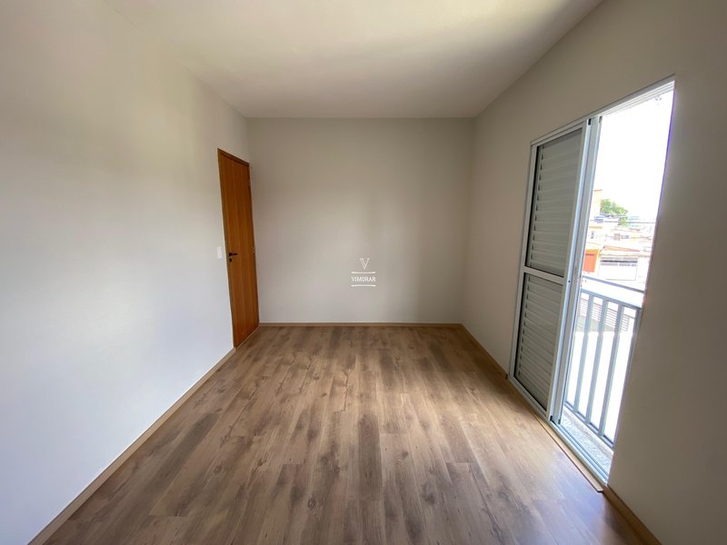 Sobrado 2 dormit&oacute;rios + 2 vagas de garagem  Itaquaquecetuba - 