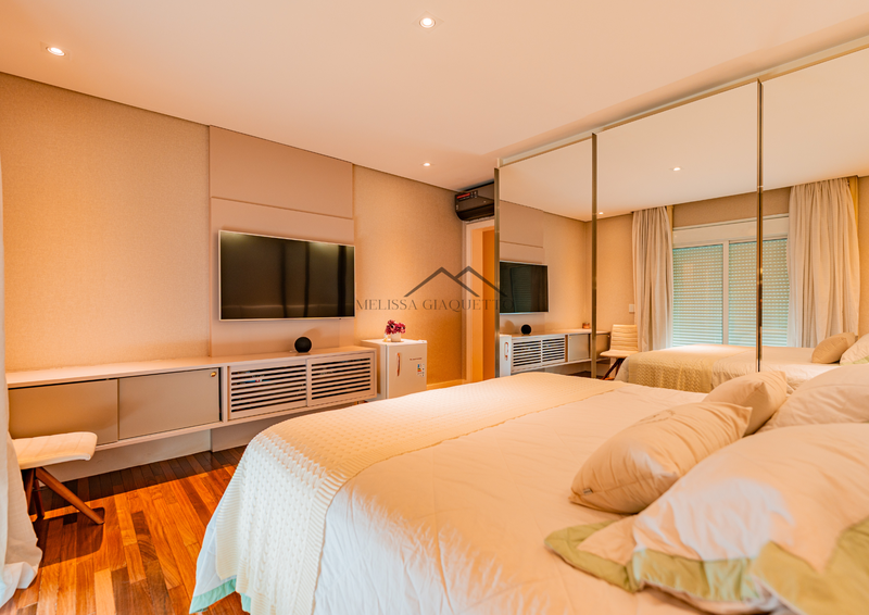 Burle Marx - Porteira Fechada Alameda Michelangelo Santana de Parnaíba - 