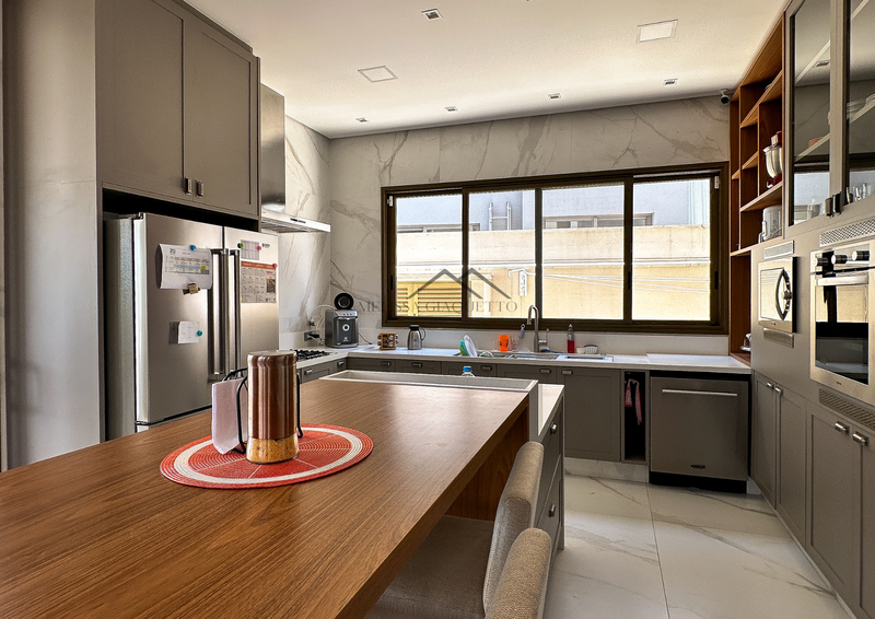 Resid&ecirc;ncia de Luxo Alto Padr&atilde;o  Barueri - 