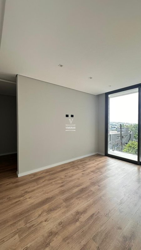 Sobrado 3 su&iacute;tes + 4 vagas de garagem  Arujá - 