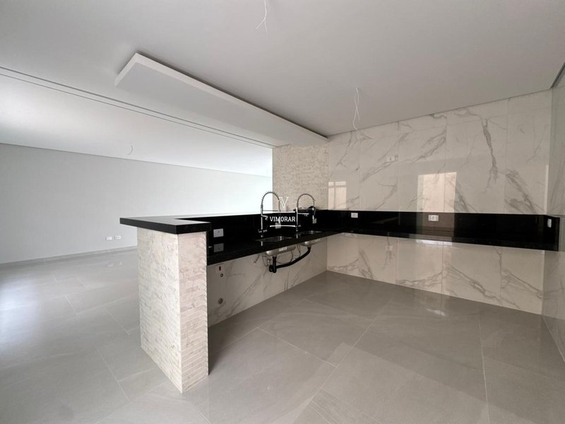 Sobrado 3 su&iacute;tes + &aacute;rea gourmet com piscina  Guarulhos - 