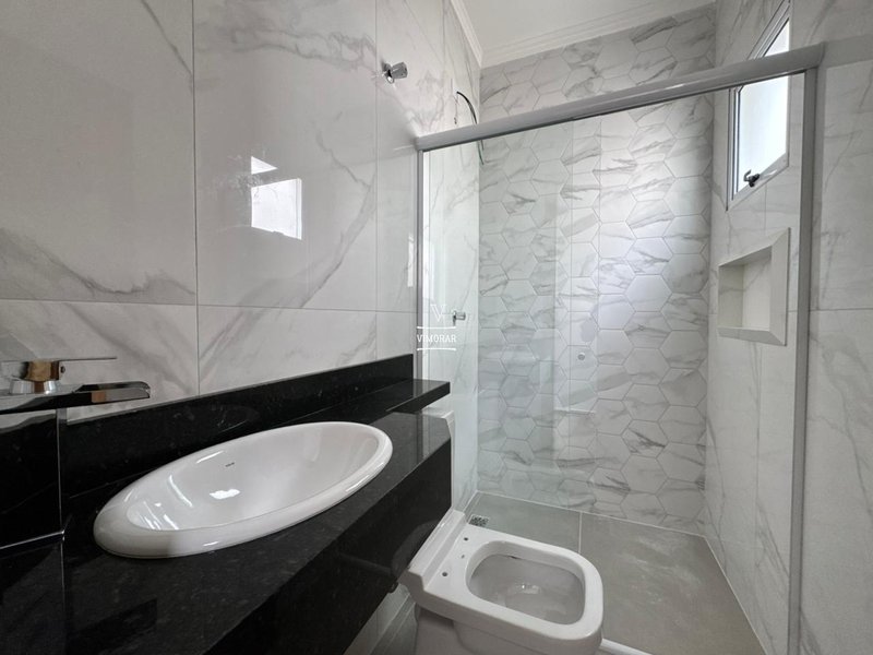 Sobrado 3 su&iacute;tes + &aacute;rea gourmet com piscina  Guarulhos - 