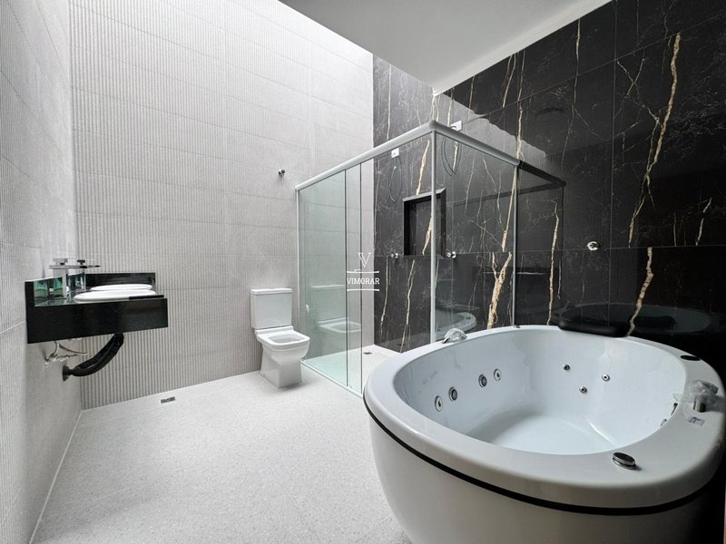 Sobrado 3 su&iacute;tes + &aacute;rea gourmet com piscina  Guarulhos - 