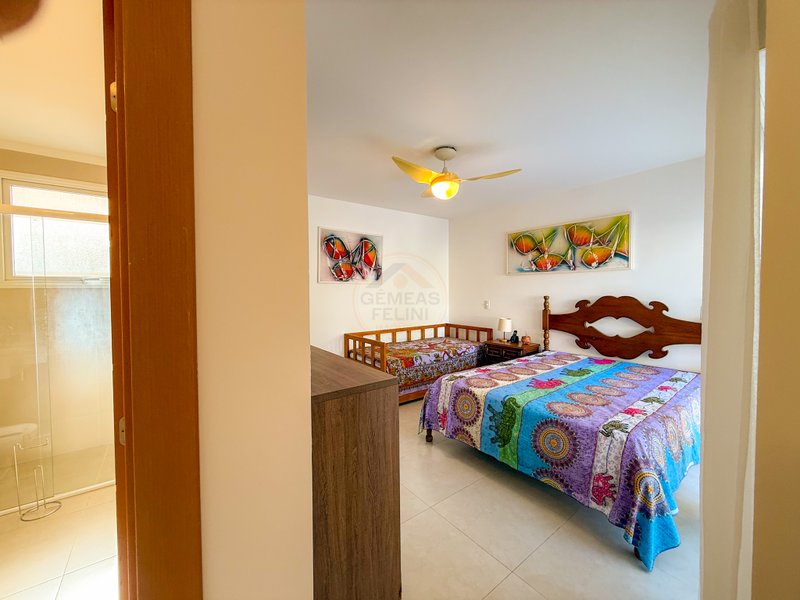 Exclusividade Frente ao Mar: Casa com 5 suites, piscina e Servi&ccedil;o de Praia - LOCA&Ccedil;&Atilde;O  São Sebastião - 