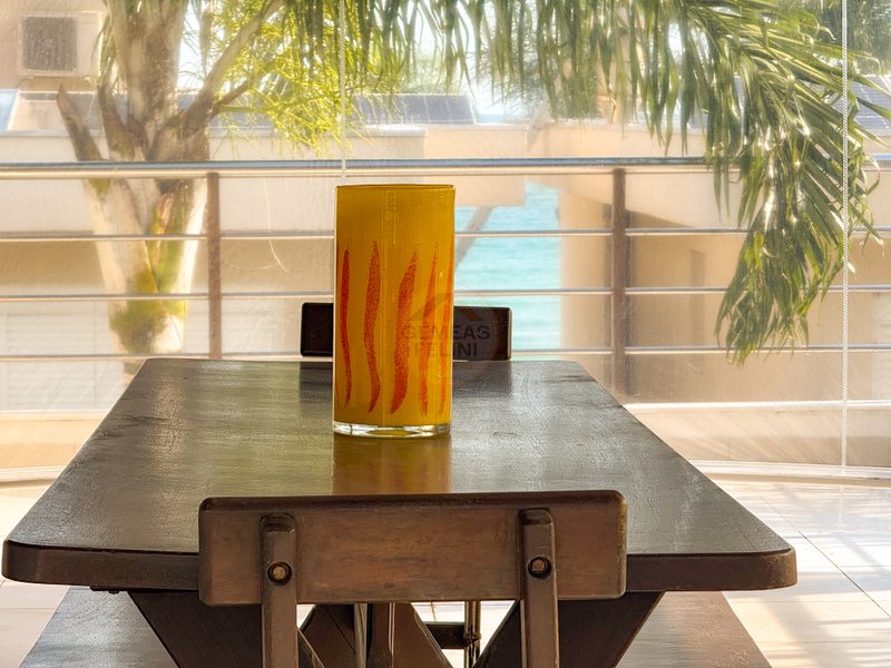 Exclusividade Frente ao Mar: Casa com 5 suites, piscina e Servi&ccedil;o de Praia - LOCA&Ccedil;&Atilde;O  São Sebastião - 