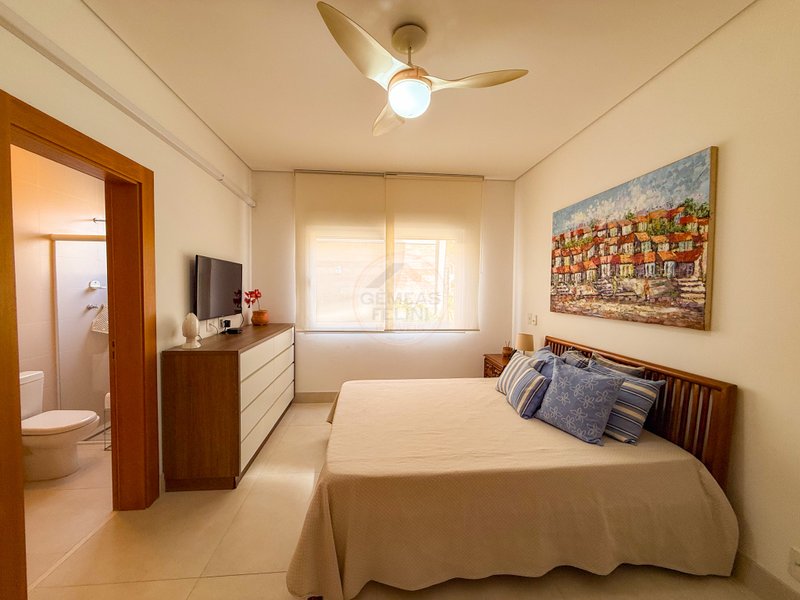 Exclusividade Frente ao Mar: Casa com 5 suites, piscina e Servi&ccedil;o de Praia - LOCA&Ccedil;&Atilde;O  São Sebastião - 