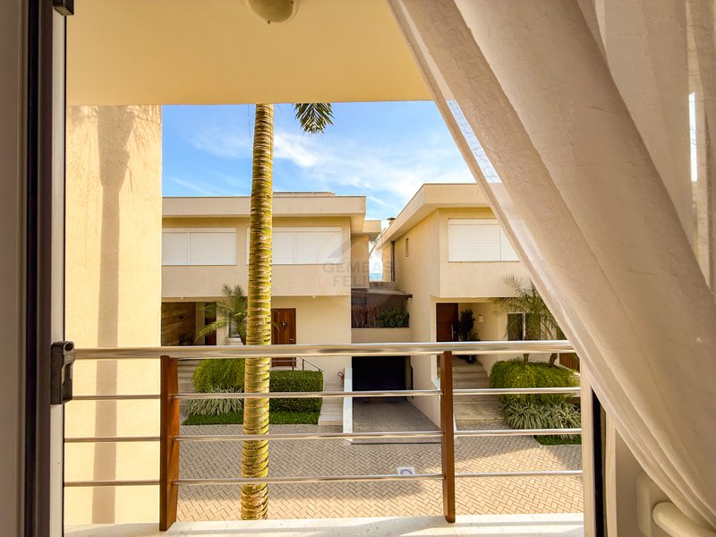 Exclusividade Frente ao Mar: Casa com 5 suites, piscina e Servi&ccedil;o de Praia - LOCA&Ccedil;&Atilde;O  São Sebastião - 