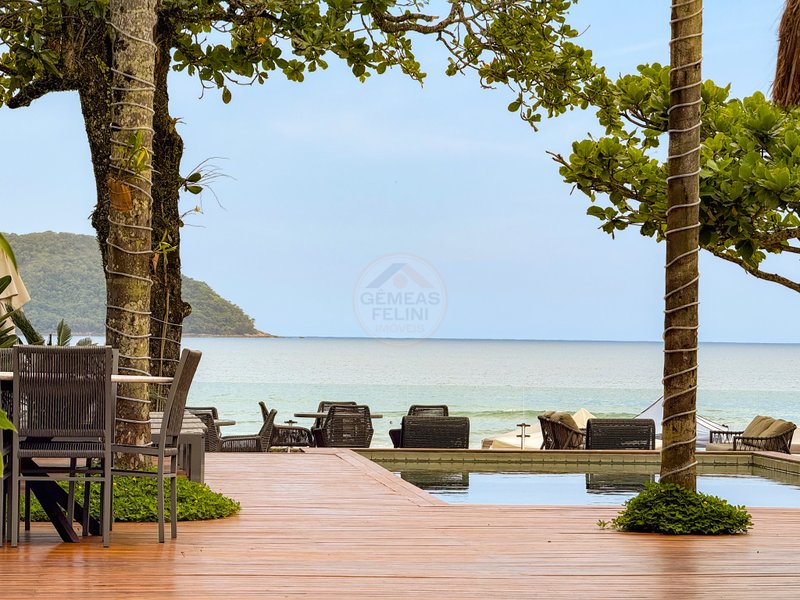 Frente ao Mar: Casa alto padr&atilde;o com Piscina, Sauna e &Aacute;rea Gourmet - VENDA  São Sebastião - 