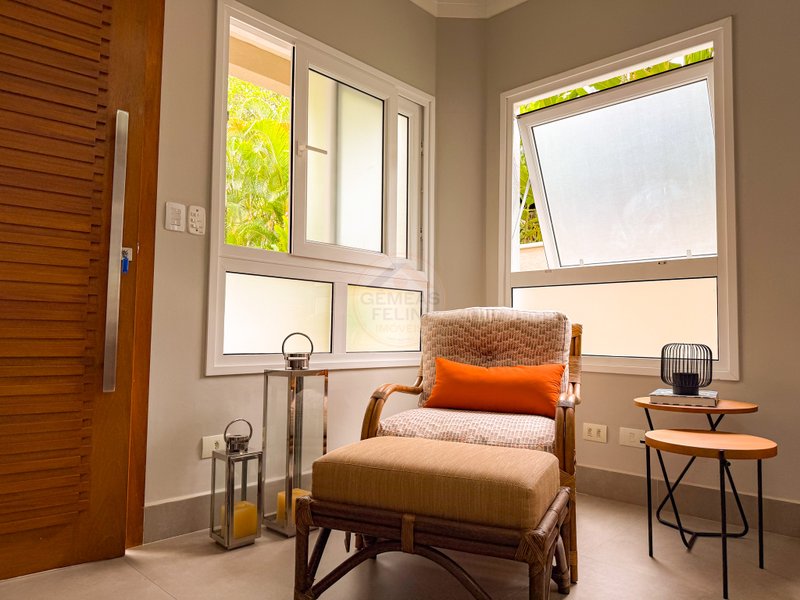 Frente ao Mar: Casa alto padr&atilde;o com Piscina, Sauna e &Aacute;rea Gourmet - VENDA  São Sebastião - 