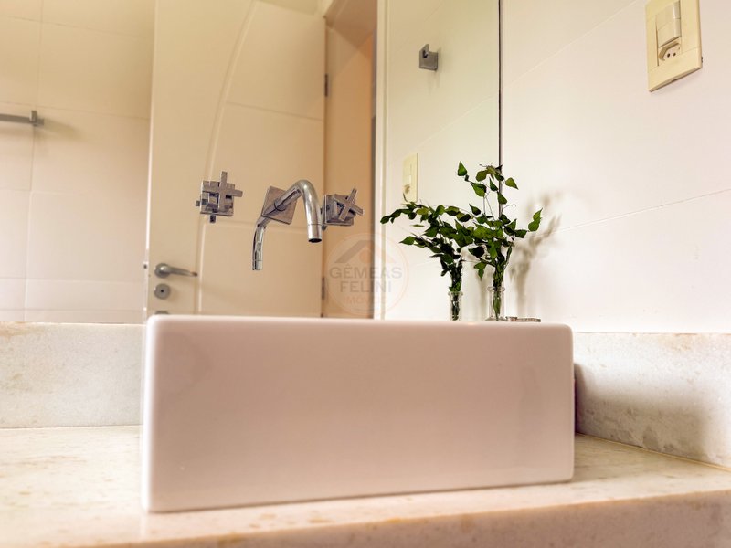 Frente ao Mar: Casa alto padr&atilde;o com Piscina, Sauna e &Aacute;rea Gourmet - VENDA  São Sebastião - 