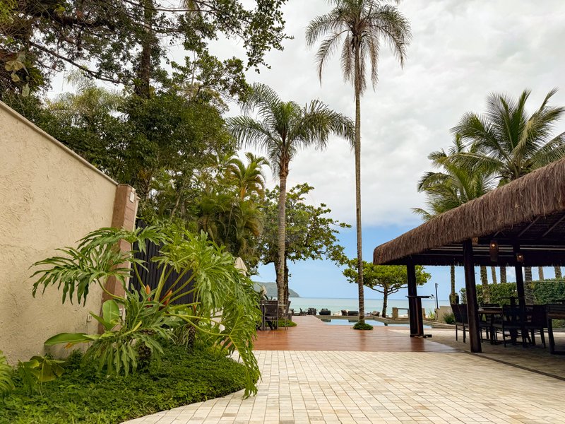Frente ao Mar: Casa alto padr&atilde;o com Piscina, Sauna e &Aacute;rea Gourmet - VENDA  São Sebastião - 