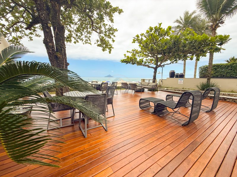 Frente ao Mar: Casa alto padr&atilde;o com Piscina, Sauna e &Aacute;rea Gourmet - VENDA  São Sebastião - 