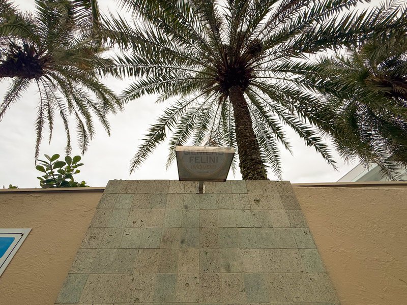 Frente ao Mar: Casa alto padr&atilde;o com Piscina, Sauna e &Aacute;rea Gourmet - VENDA  São Sebastião - 