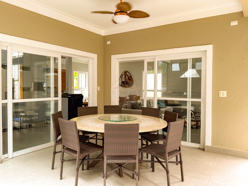 Frente ao Mar: Casa alto padr&atilde;o com Piscina, Sauna e &Aacute;rea Gourmet - VENDA  São Sebastião - 