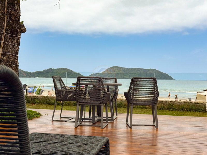 Frente ao Mar: Casa alto padr&atilde;o com Piscina, Sauna e &Aacute;rea Gourmet - VENDA  São Sebastião - 