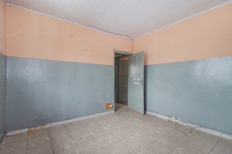 ALUGA-SE GALP&Atilde;O/DEP&Oacute;SITO/ARMAZ&Eacute;M COM 3 QUARTOS E 2 BANHEIROS 180 M&sup2; Rua Américo Brasiliense São Paulo - 