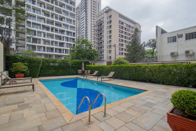 ALUGA-SE LINDO APARTAMENTO - 4 QUARTOS &ndash; 3 VAGAS - 250 M&sup2; Rua Otávio Tarquínio de Sousa São Paulo - 