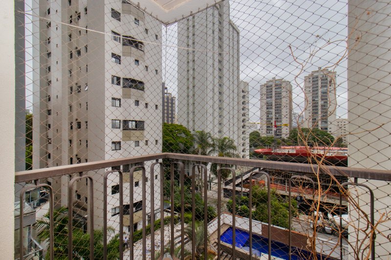 ALUGA-SE LINDO APARTAMENTO - 4 QUARTOS &ndash; 3 VAGAS - 250 M&sup2; Rua Otávio Tarquínio de Sousa São Paulo - 