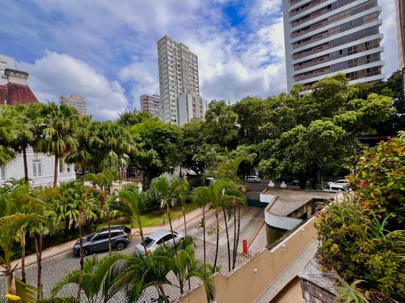 APARTAMENTO 3 QUARTOS 2 SU&Iacute;TES VARANDA LAVABO PISCINA SAUNA 2 GARAGENS &Agrave; VENDA NA GRA&Ccedil;A! Rua da Graça Salvador - 