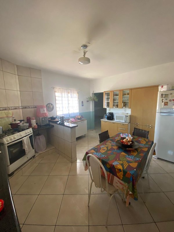 Sobrado 4 dormitórios - Jardim Universo  Mogi das Cruzes - 