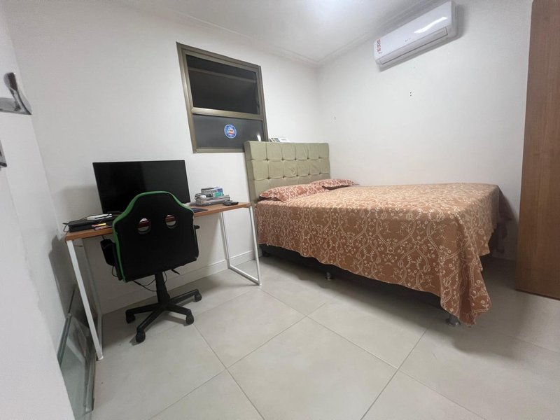 APARTAMENTO VISTA MAR PARCIAL 2 QUARTOS SU&Iacute;TE GABINETE GARAGEM &Agrave; VENDA NA GRA&Ccedil;A! Rua Humberto de Campos Salvador - 