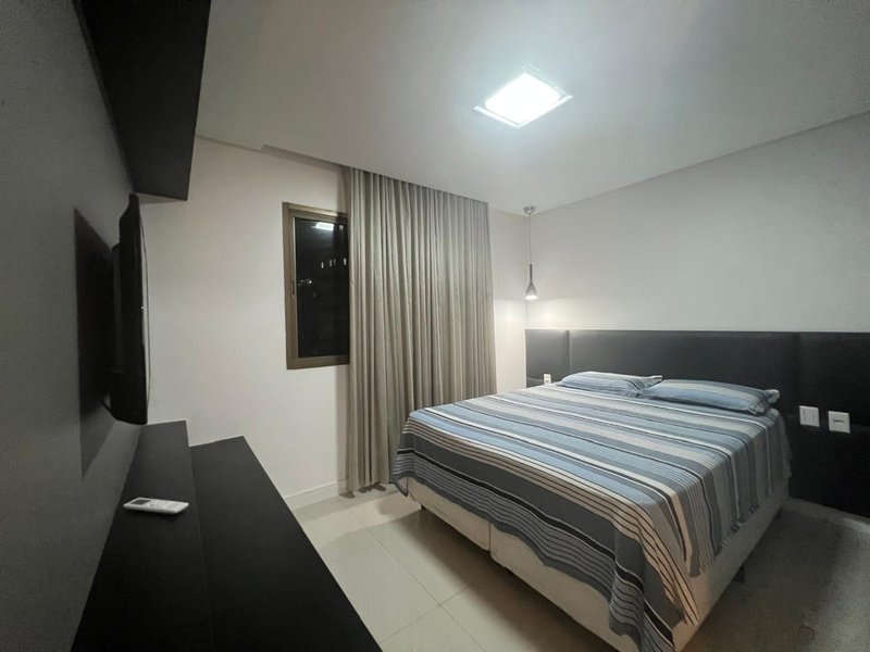 APARTAMENTO VISTA MAR PARCIAL 2 QUARTOS SU&Iacute;TE GABINETE GARAGEM &Agrave; VENDA NA GRA&Ccedil;A! Rua Humberto de Campos Salvador - 