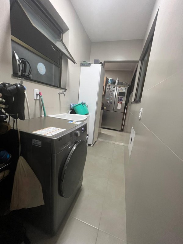 APARTAMENTO VISTA MAR PARCIAL 2 QUARTOS SU&Iacute;TE GABINETE GARAGEM &Agrave; VENDA NA GRA&Ccedil;A! Rua Humberto de Campos Salvador - 