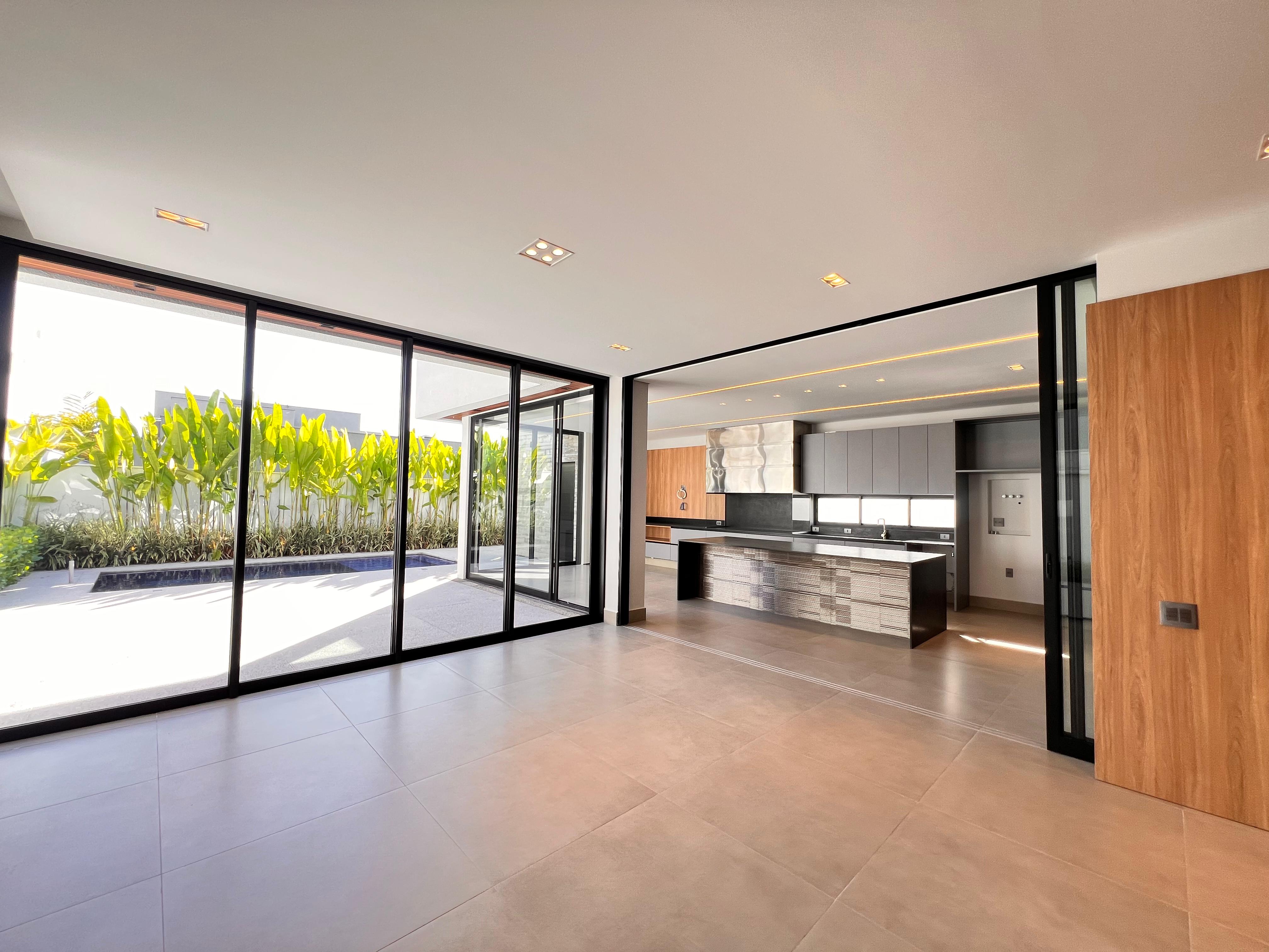 Casa com 4 dormit&oacute;rios &agrave; venda,360 m&sup2; - Alphaville Nova Esplanada I - Votorantim - SP Alameda Nova Zelândia Votorantim - 