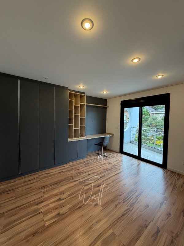 Casa no Condomínio Swiss Park em SBC  - 530m2 -  03 Suítes amplas - 06 vagas Avenida Omar Daibert São Bernardo do Campo - 