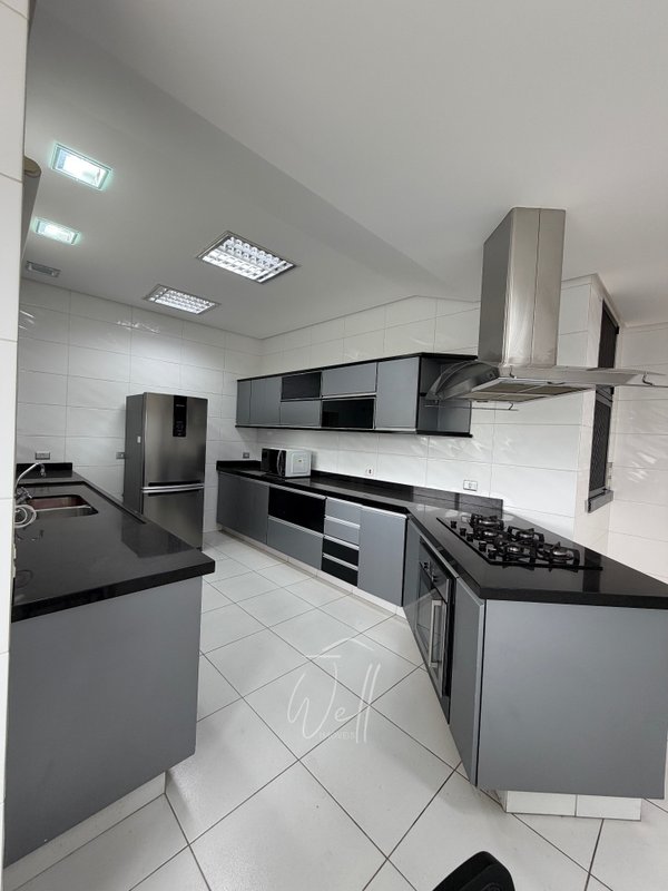 Casa no Condomínio Swiss Park em SBC  - 530m2 -  03 Suítes amplas - 06 vagas Avenida Omar Daibert São Bernardo do Campo - 