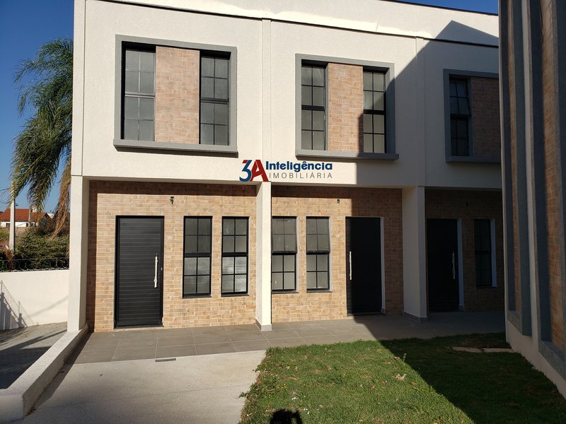 SOBRADO EM CONDOMÍNIO JARDIM EUROPA – SOROCABA Rua Finlândia Sorocaba - 