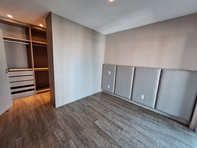 APARTAMENTO ALTO PADR&Atilde;O 4 SU&Iacute;TES CLOSETS VARANDA GOURMET ACADEMIA 3 GARAGENS VENDA GRA&Ccedil;A! Rua Manoel Barreto Salvador - 