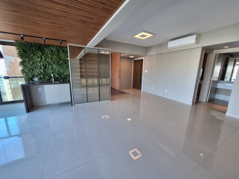 APARTAMENTO ALTO PADR&Atilde;O 4 SU&Iacute;TES CLOSETS VARANDA GOURMET ACADEMIA 3 GARAGENS VENDA GRA&Ccedil;A! Rua Manoel Barreto Salvador - 